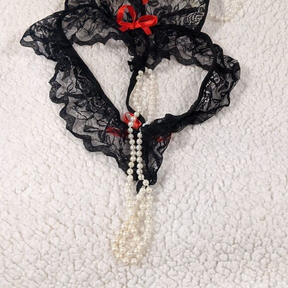 💜 5/$25 new never worn small black lace with plastic pearl accent teddy - Picture 2 of 4